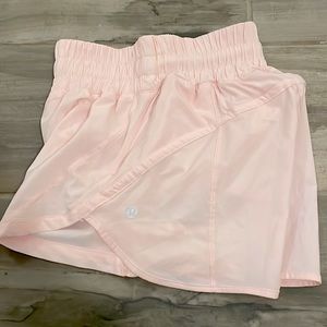 LULULEMON high rise track that strawberry milkshake